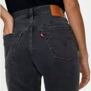 Levi’s 501 Skinny Black Distressed Size W25 L28